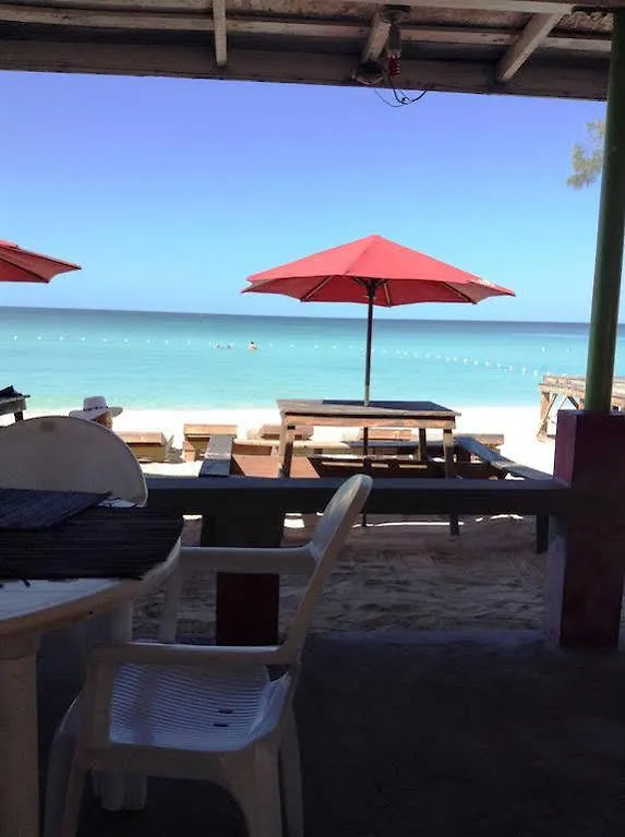 Roots Bamboo Beach Resort Negril Jamajka